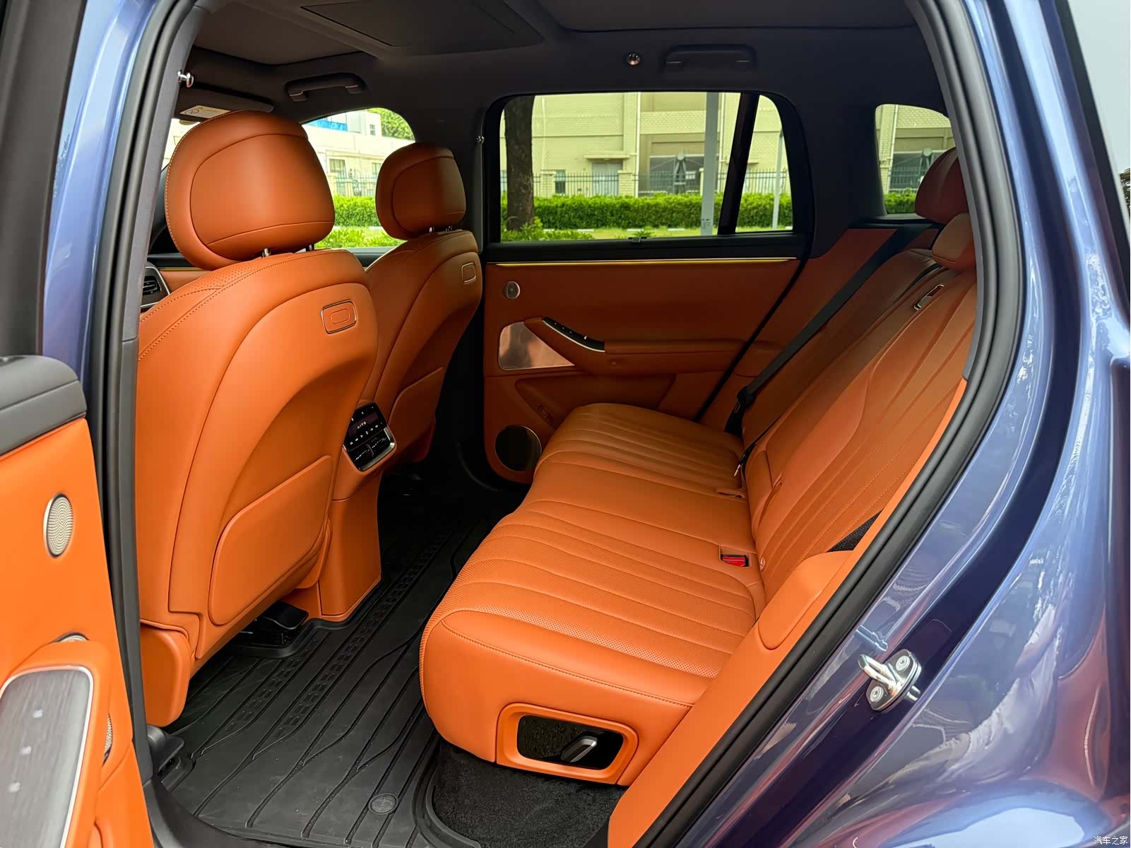AITO M7, 2025 11