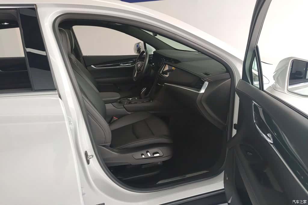 Cadillac XT5, 2024 8