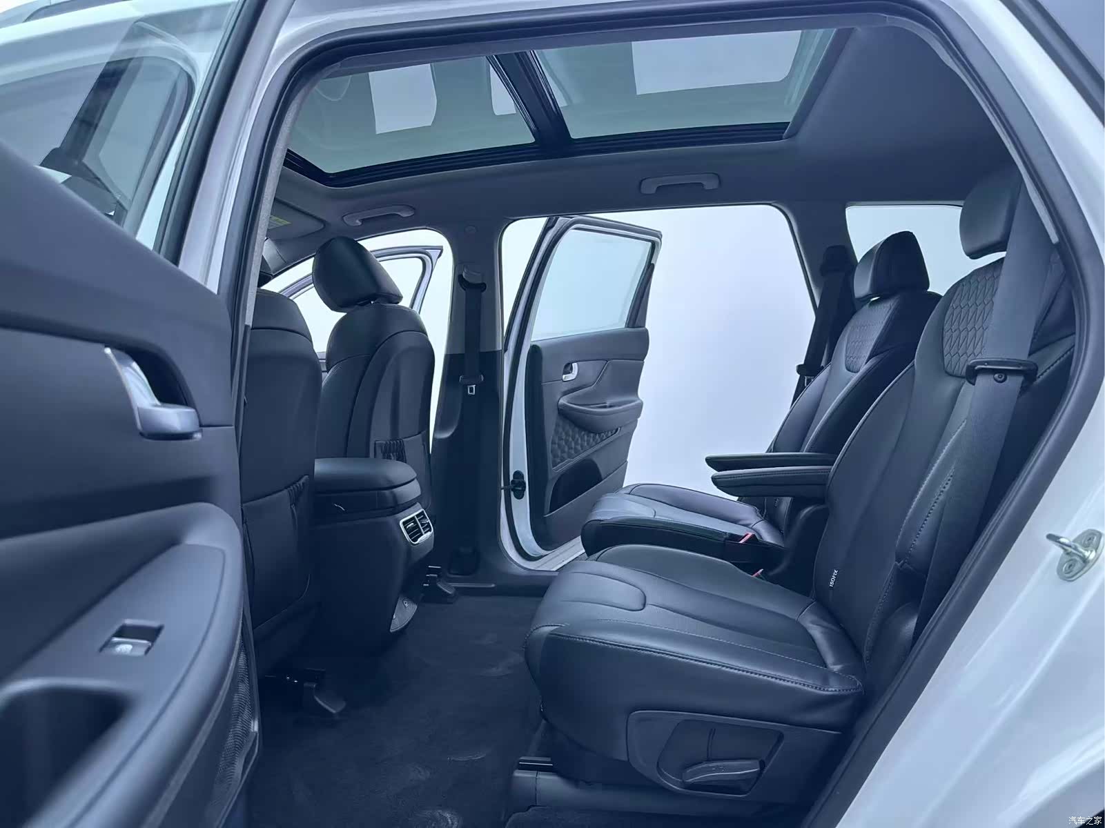 Hyundai Santa Fe, 2023 24