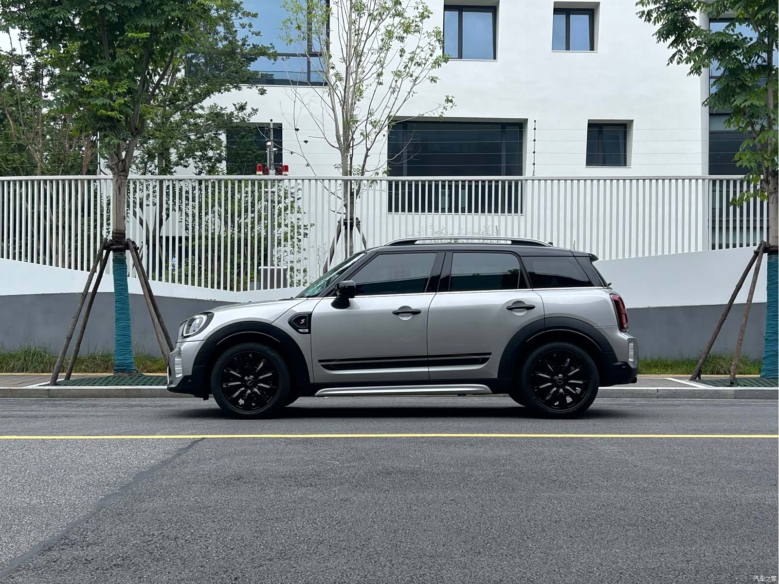 Mini Cooper, 2023 3