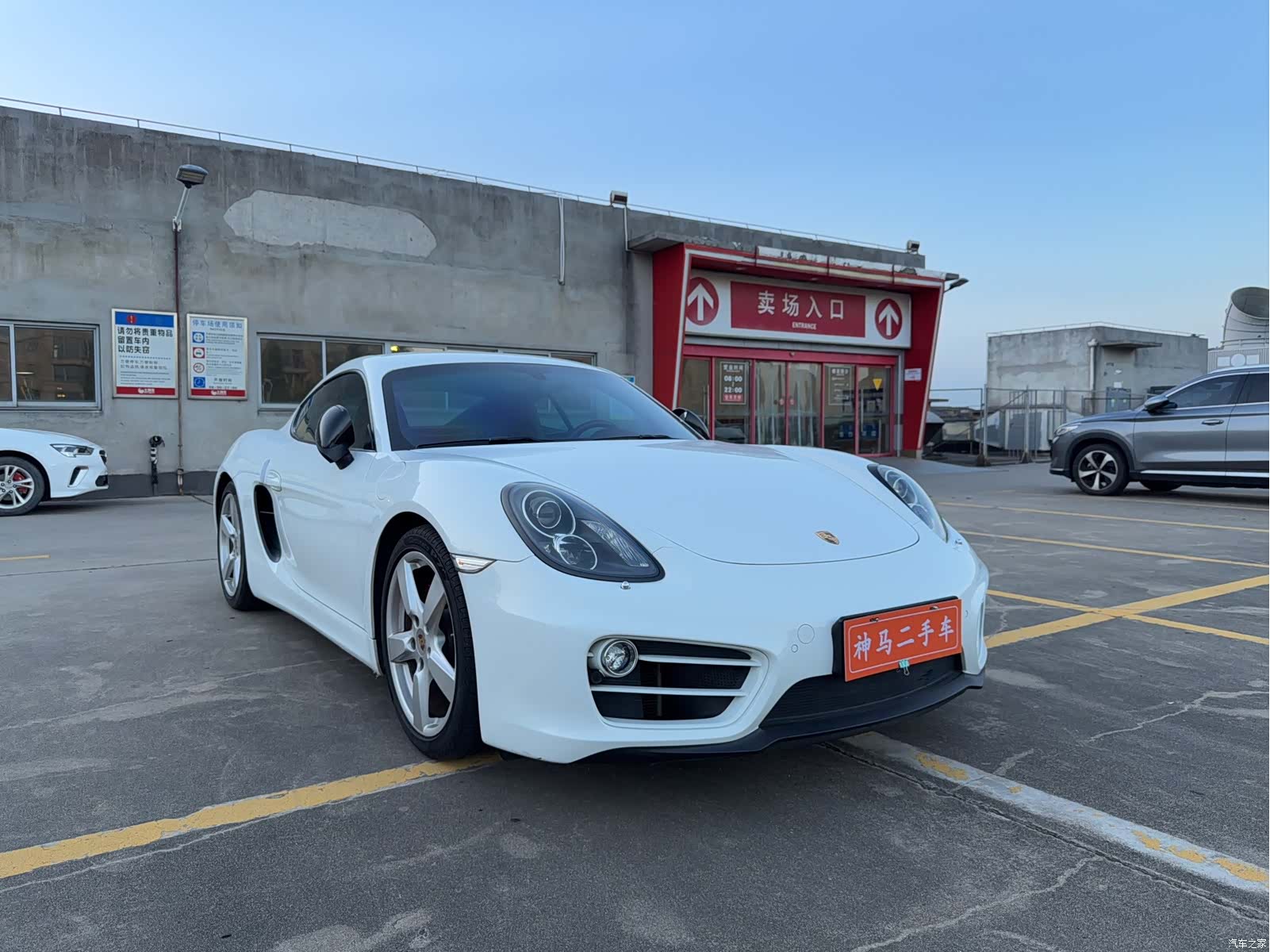 Porsche Cayman, 2014 3