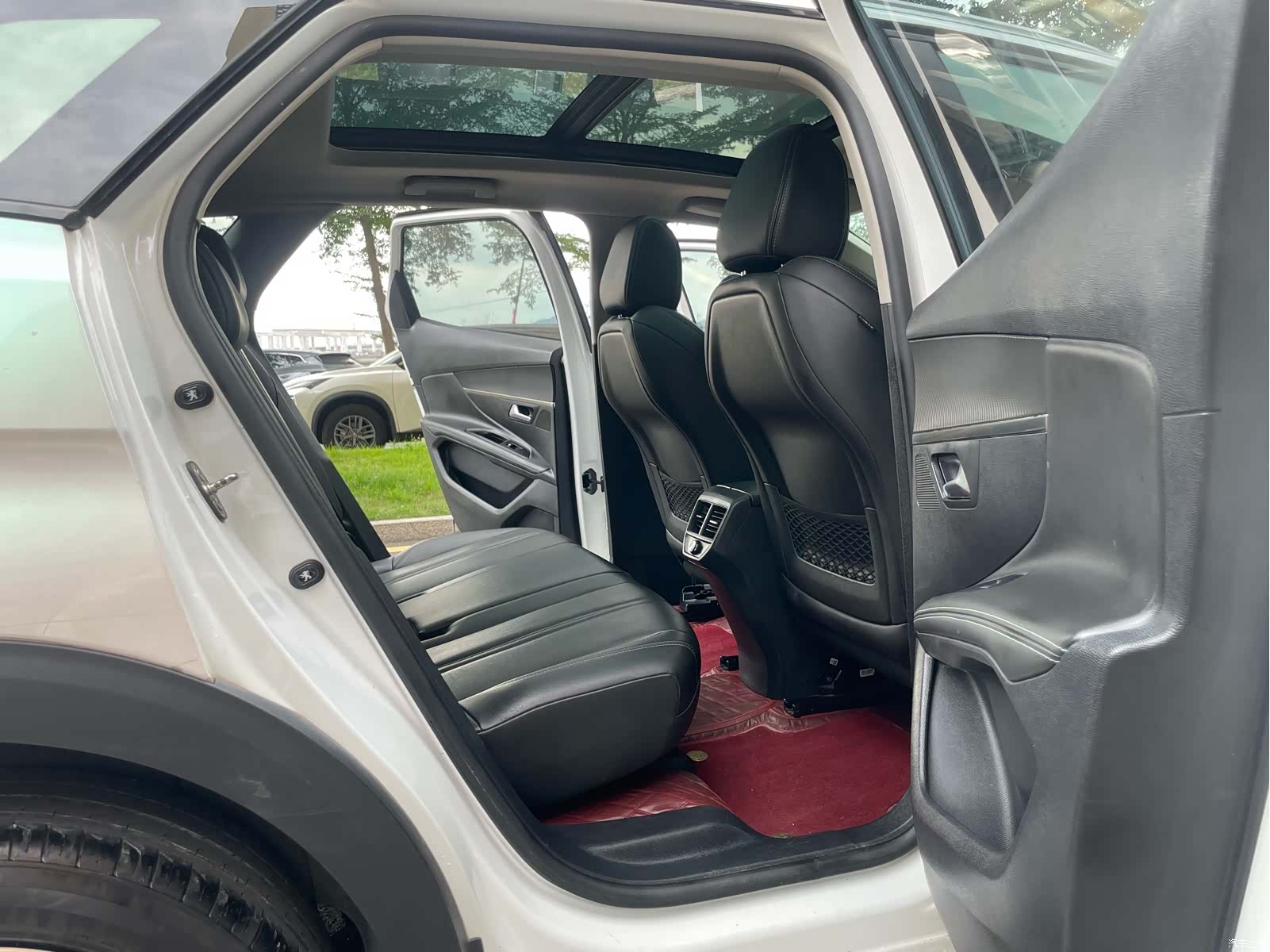 Peugeot 4008, 2021 12