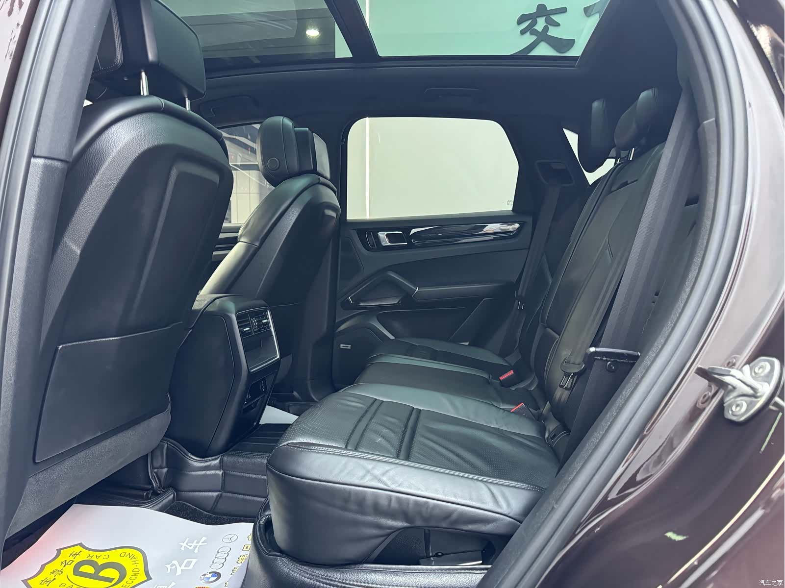 Porsche Cayenne, 2018 8