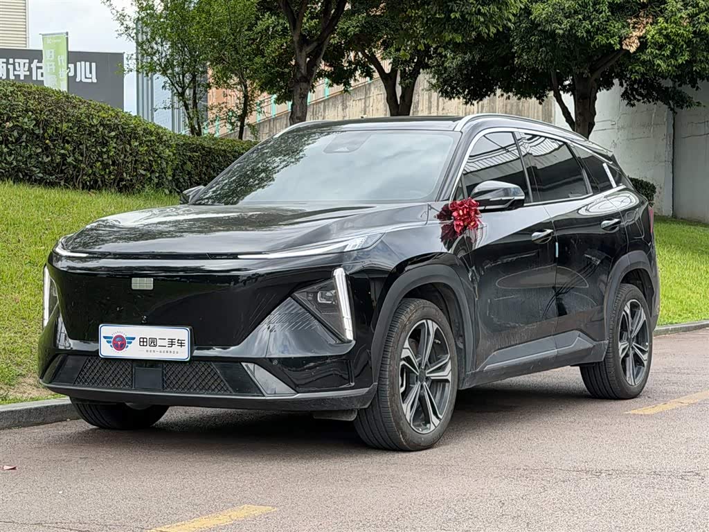 Geely Galaxy L7