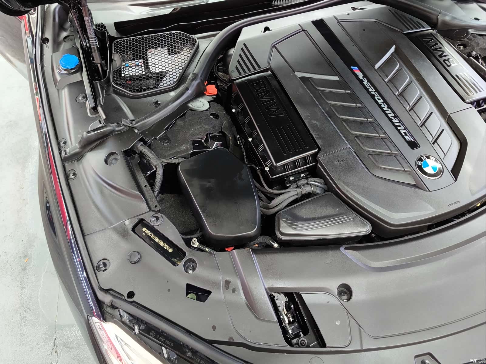 BMW 7 Series, 2018 36
