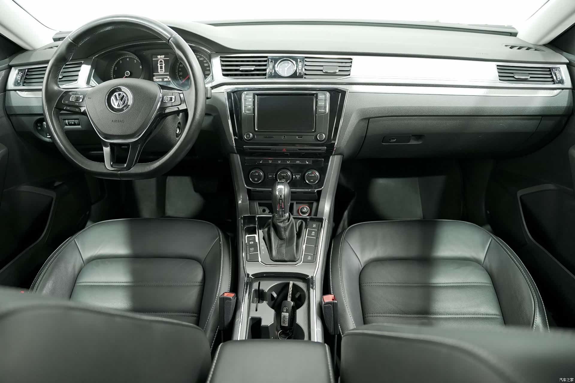 Volkswagen Passat, 2017 4