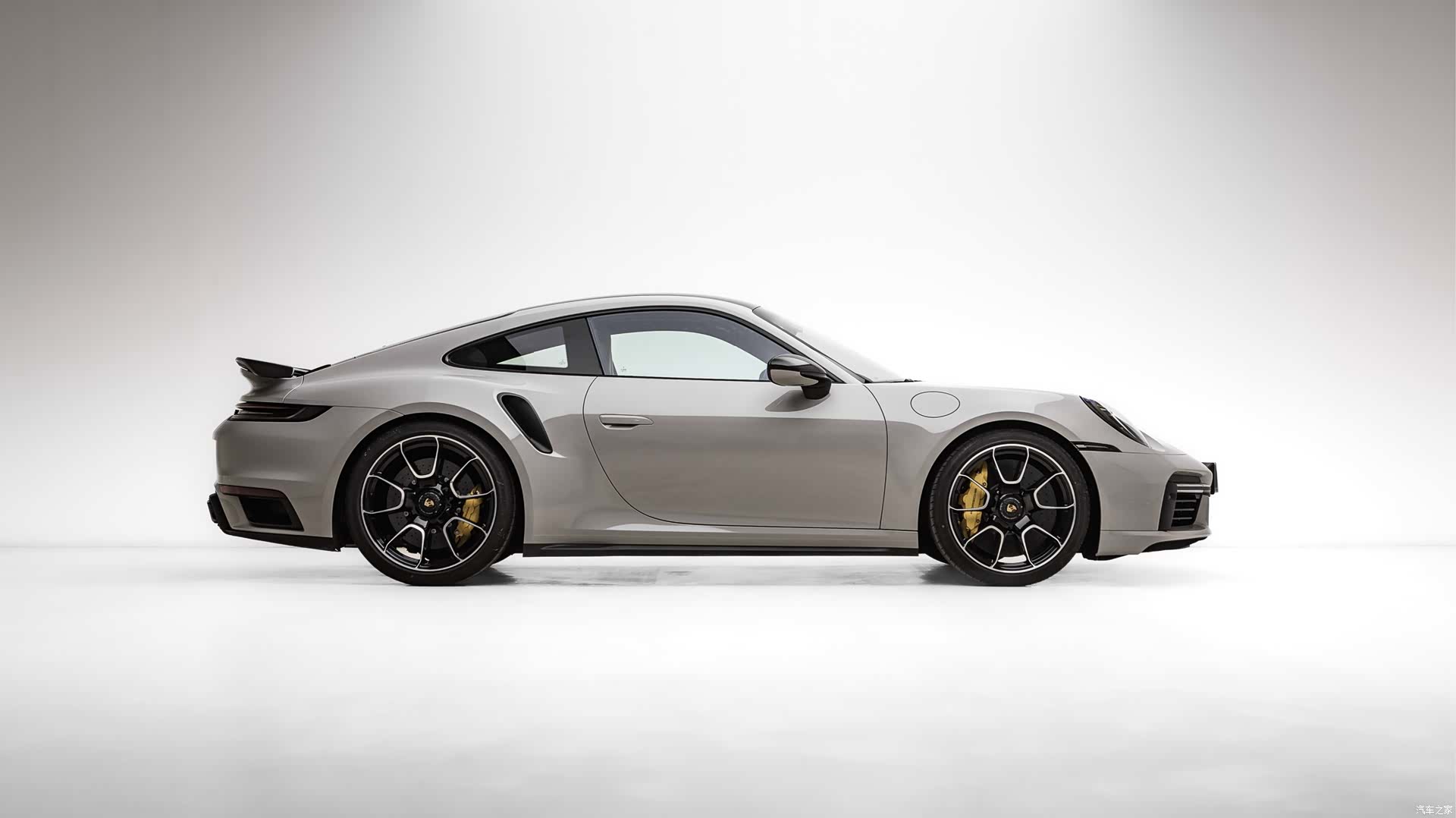 Porsche 911, 2022 4