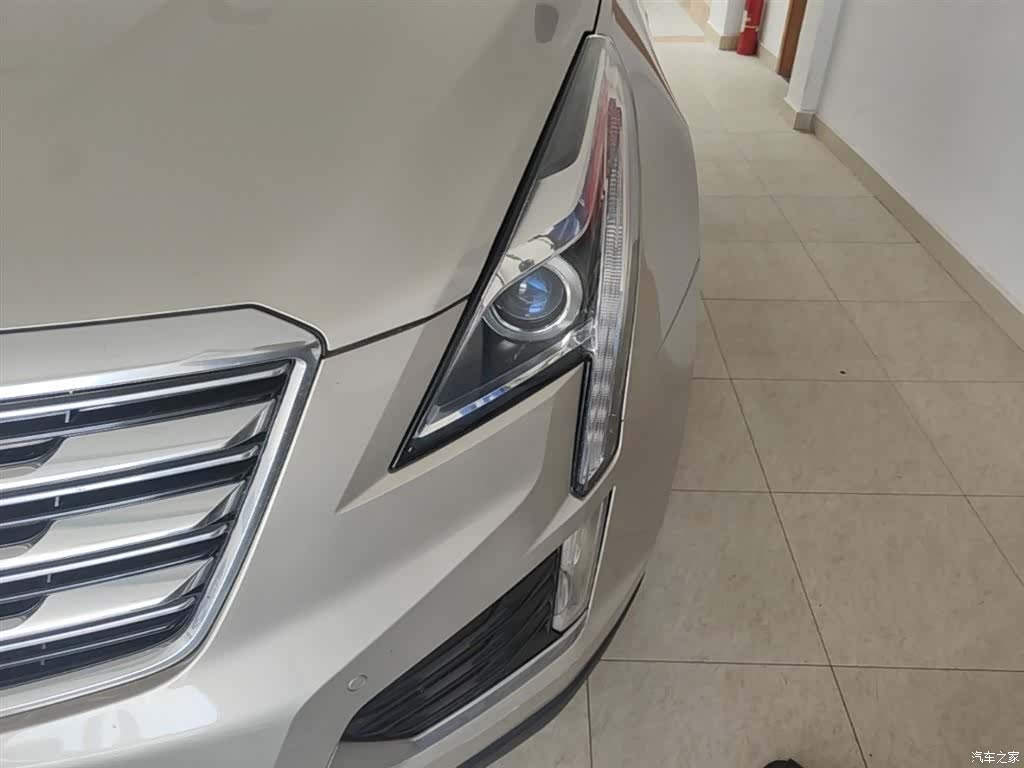 Cadillac XT5, 2017 24