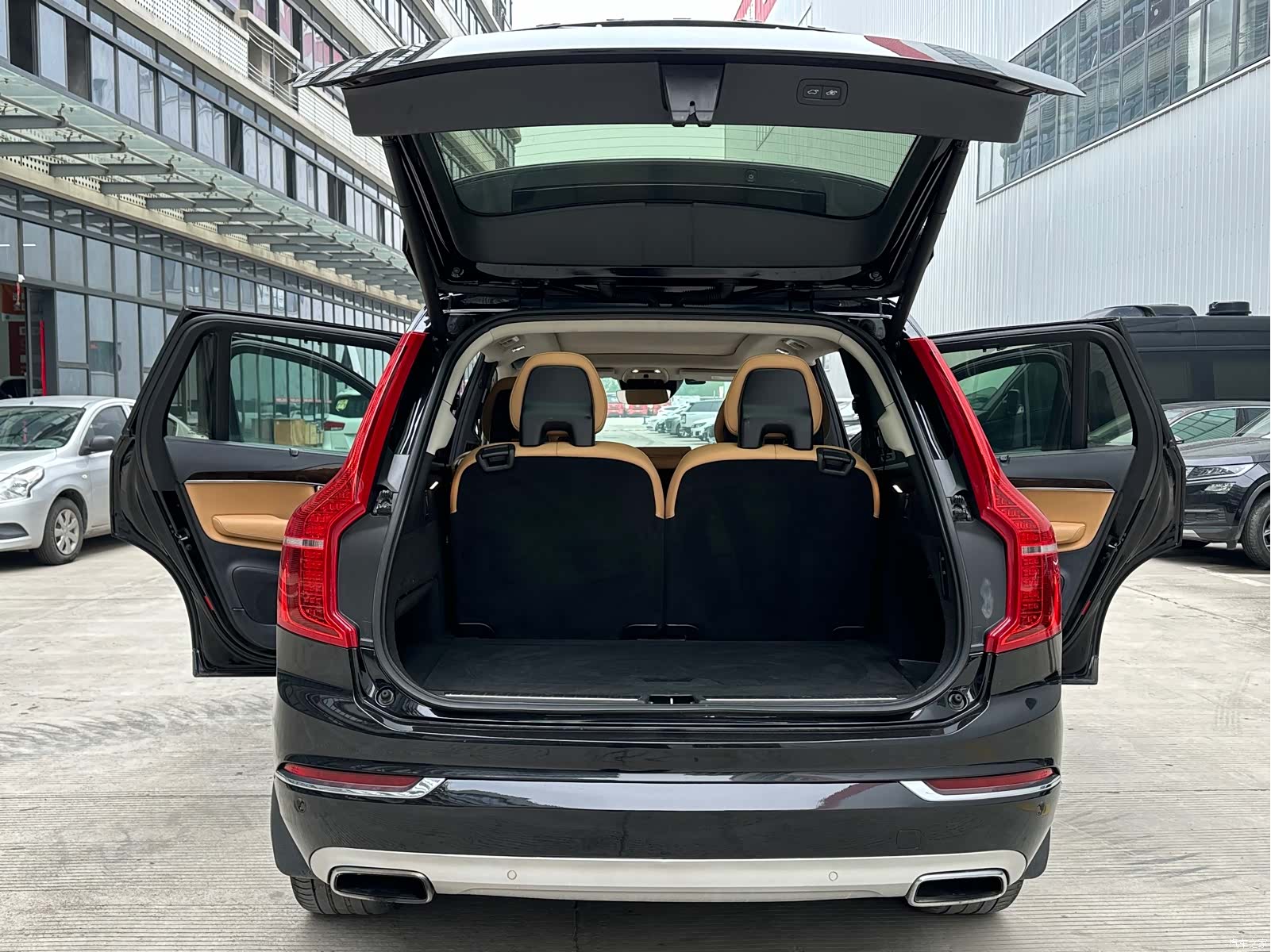 Volvo XC90, 2016 8