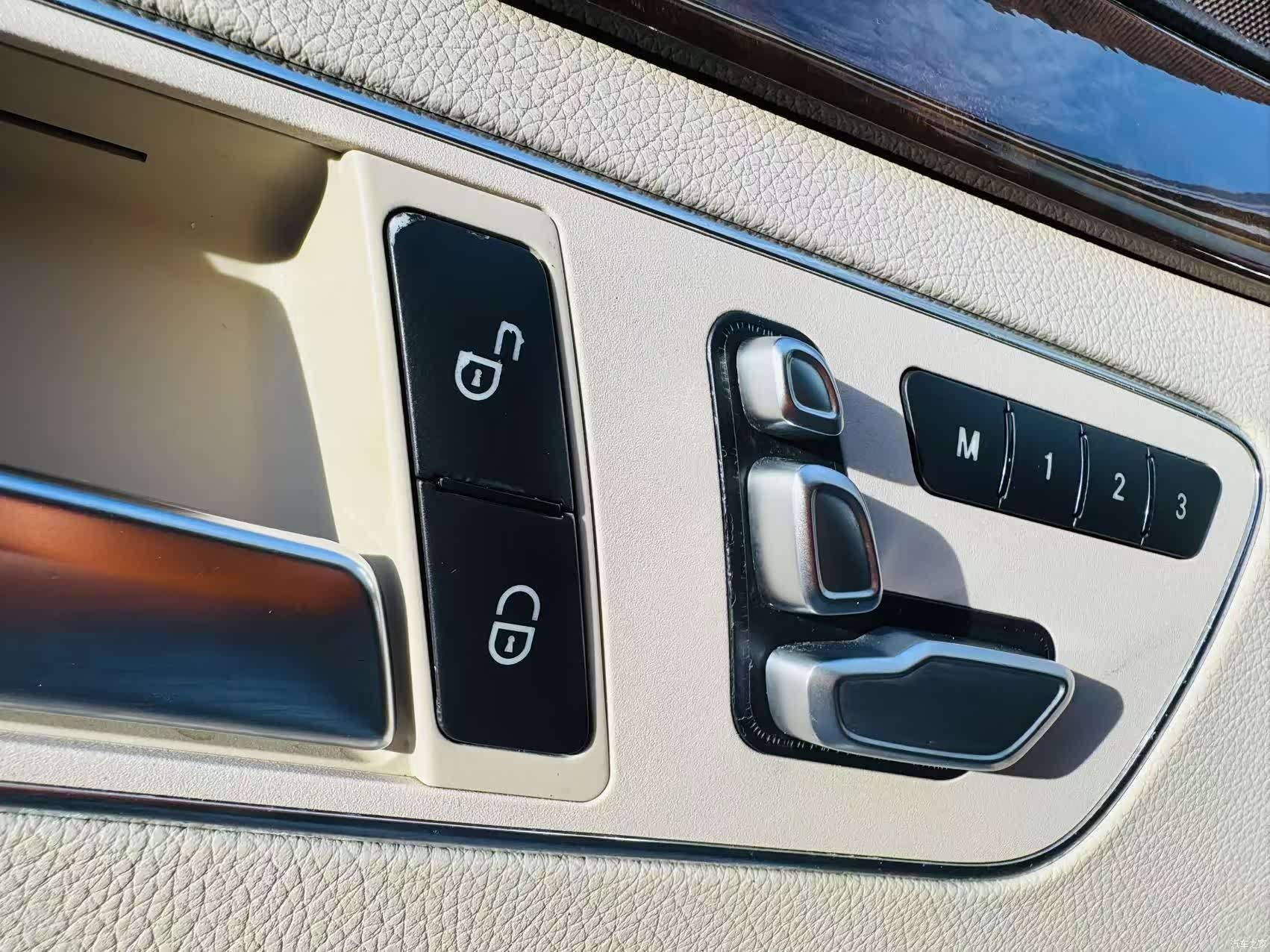 Mercedes-Benz E-Class, 2014 16