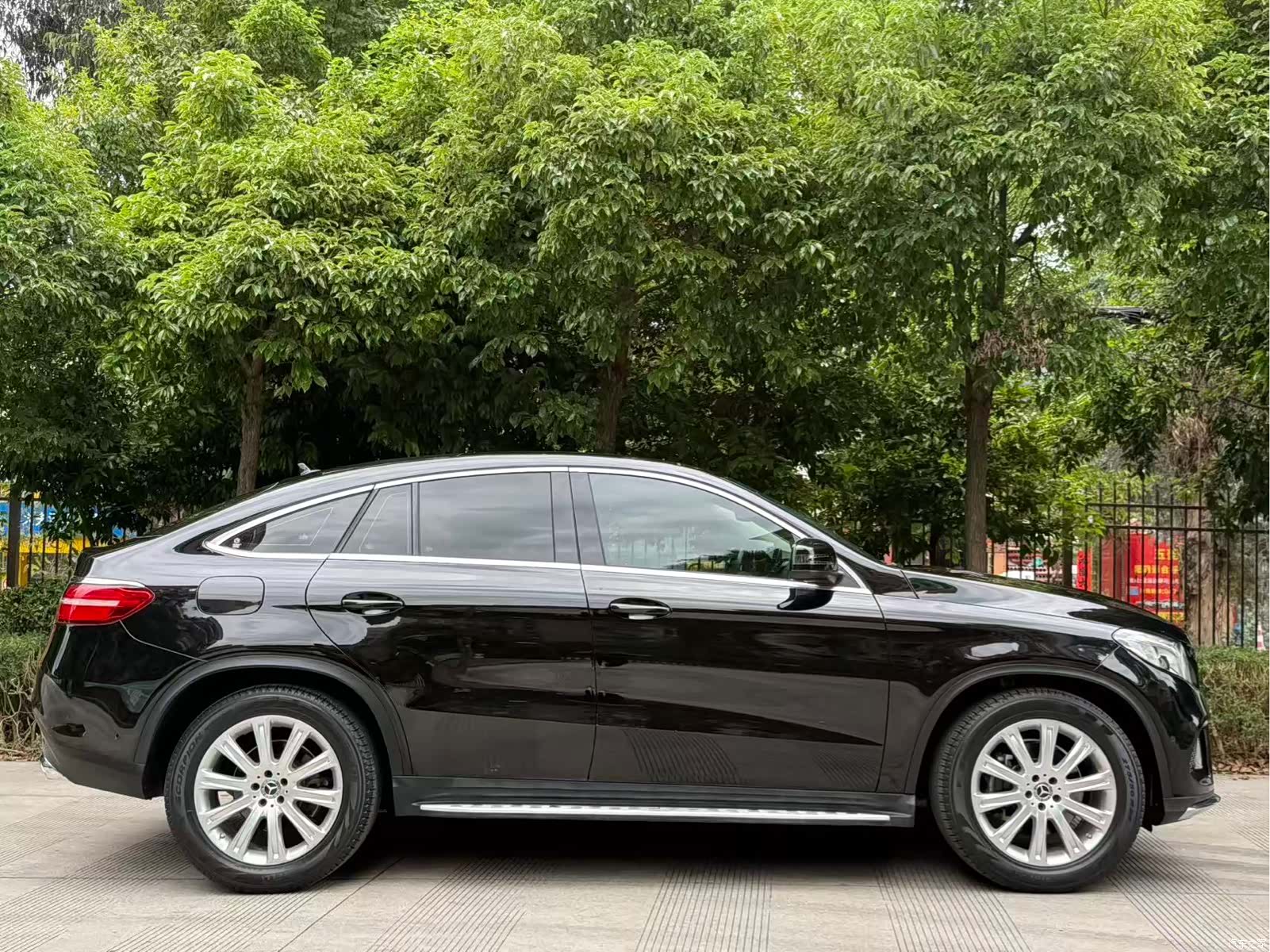 Mercedes-Benz GLE, 2019 15