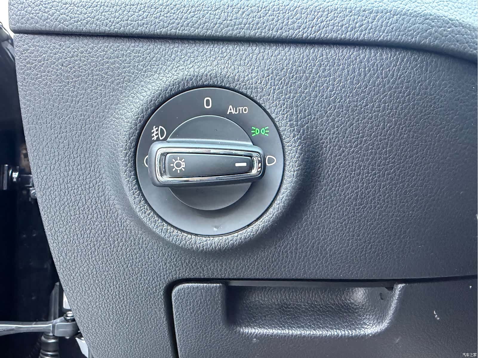 Skoda Superb, 2024 9