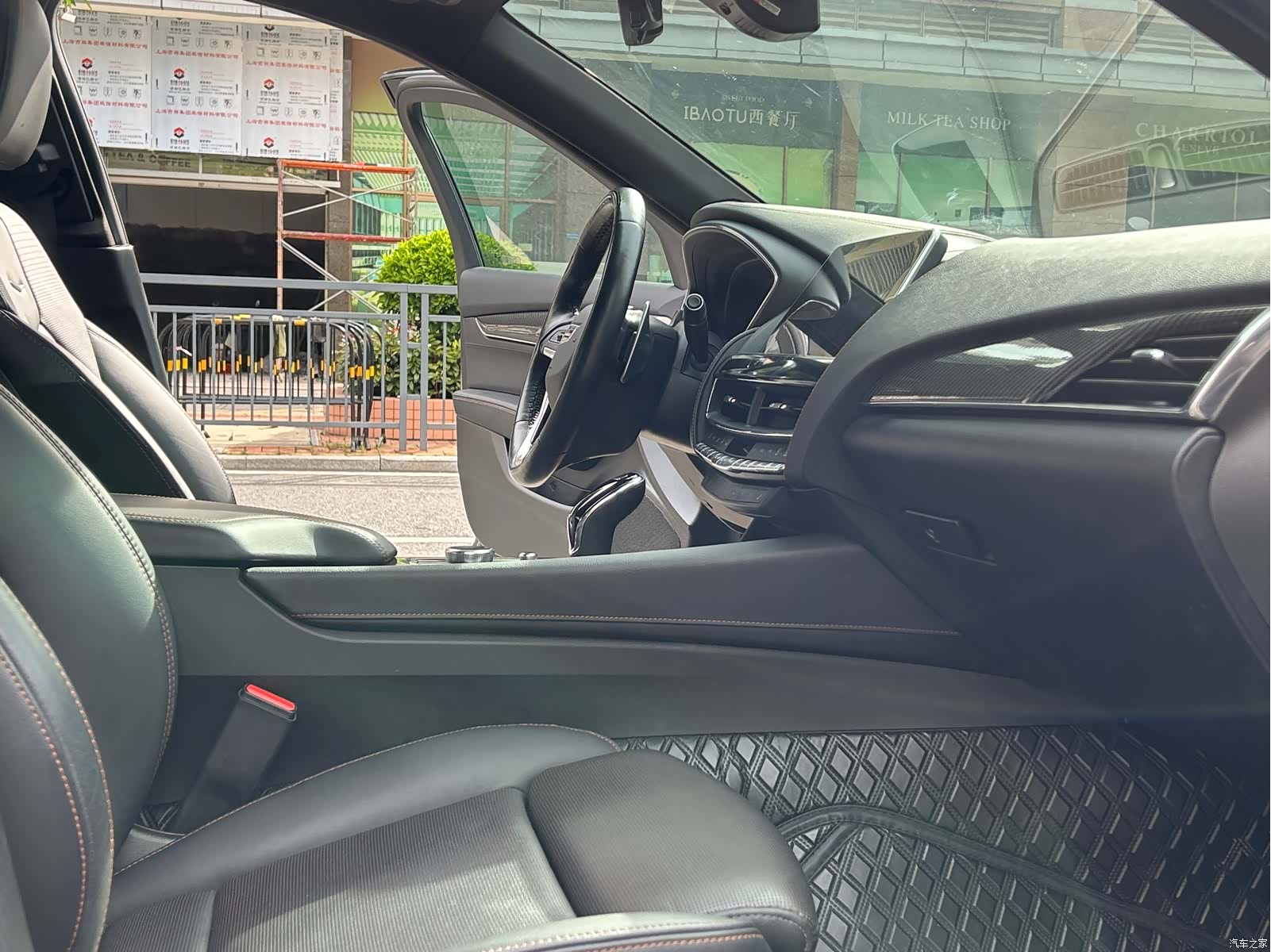 Cadillac CT5, 2023 9