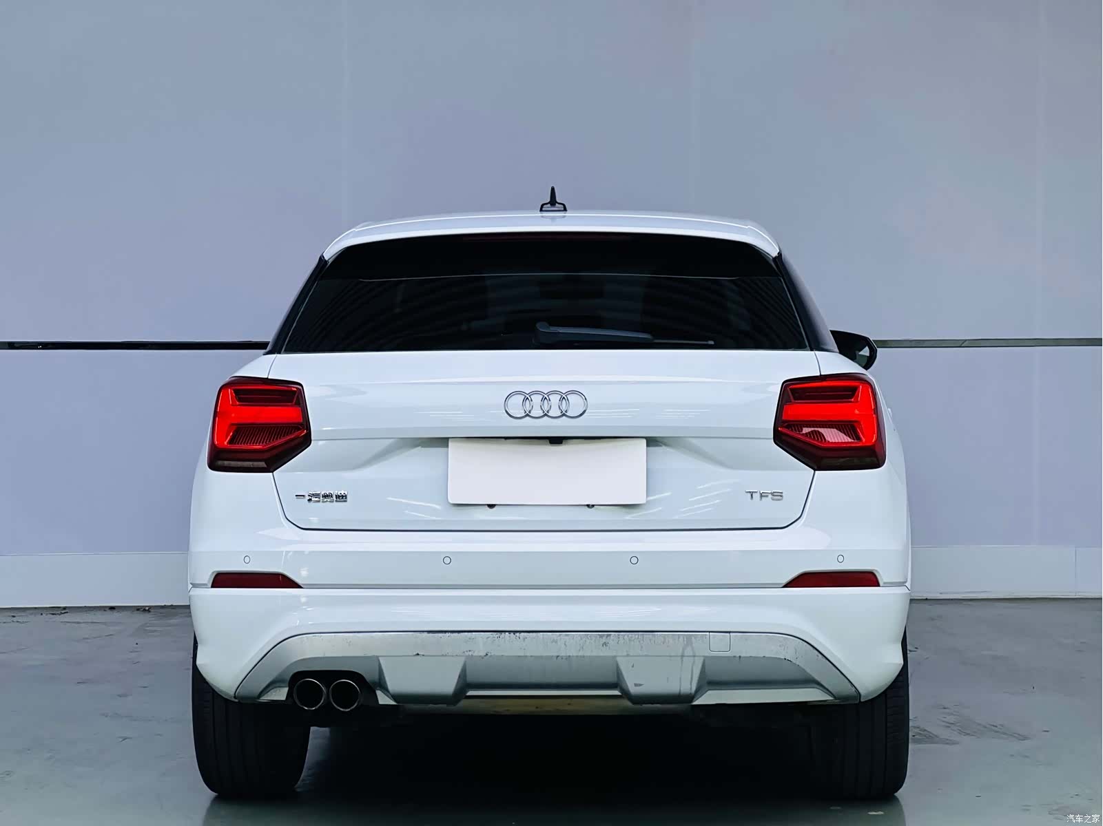 Audi Q2L, 2019 все фото