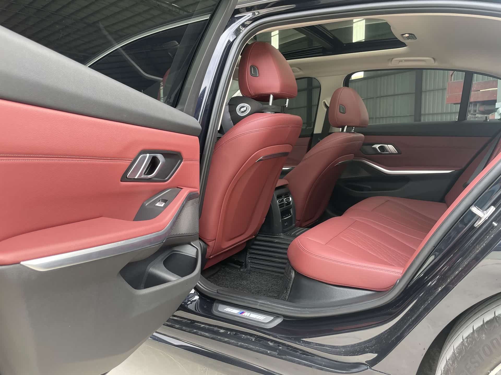 BMW 3 Series, 2023 27