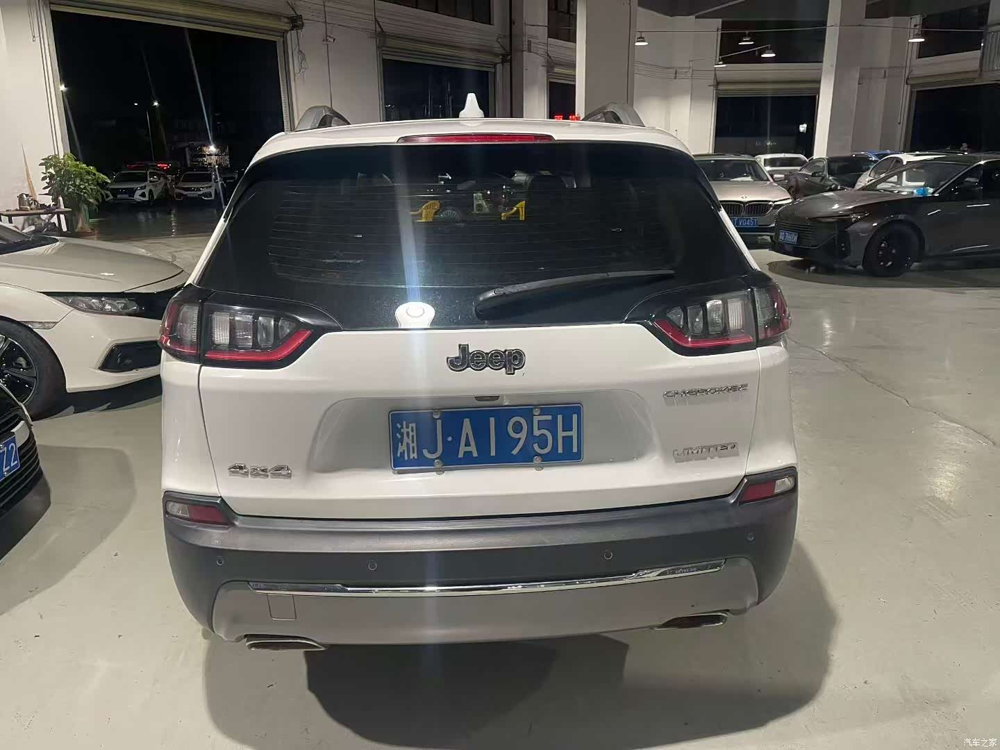 Jeep Cherokee, 2020 все фото