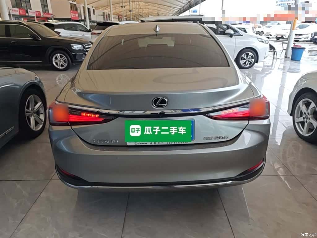 Lexus ES, 2020 6