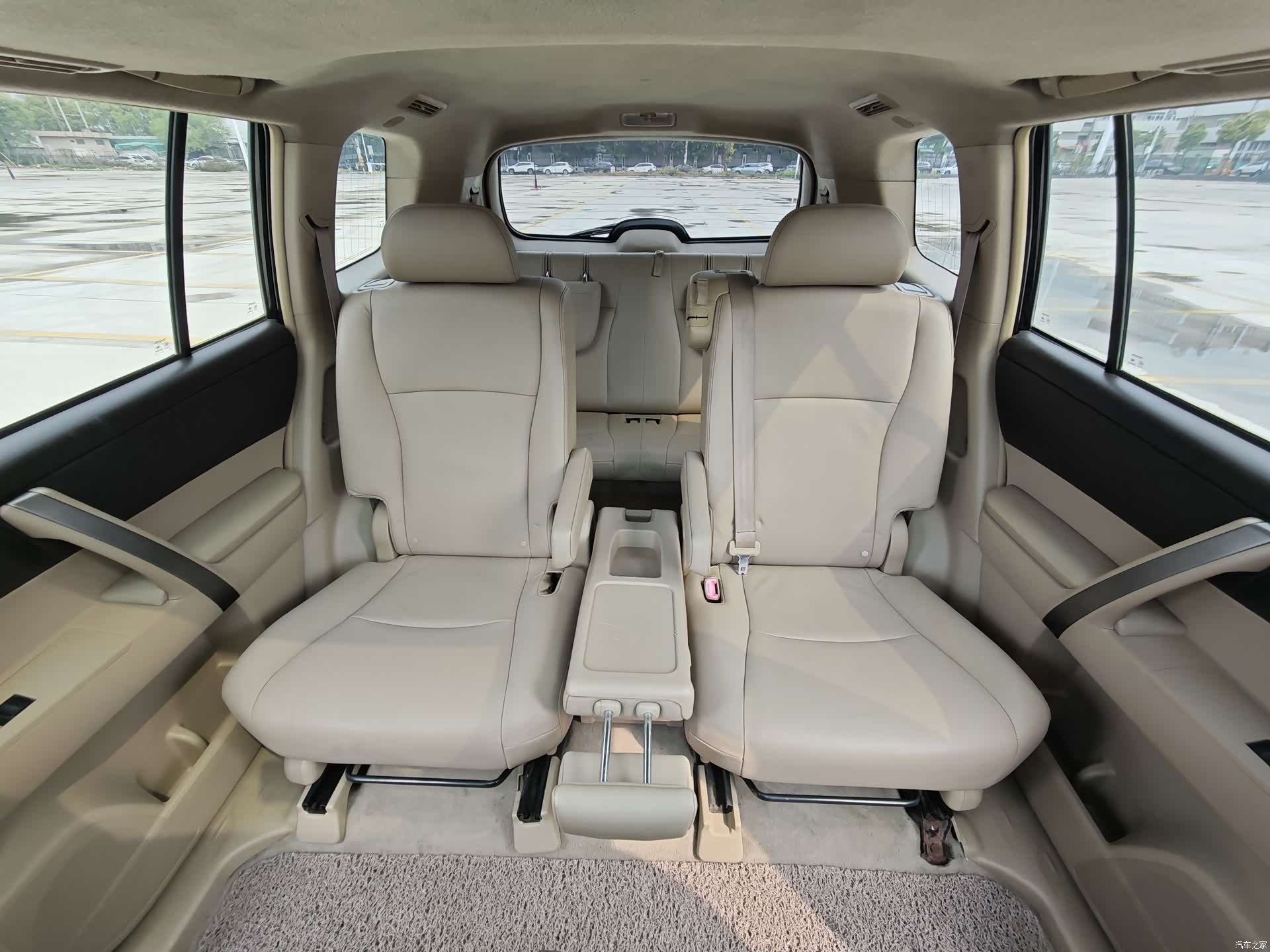 Toyota Highlander, 2010 16