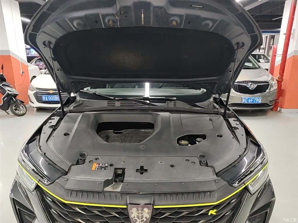 Roewe RX5, 2022 16
