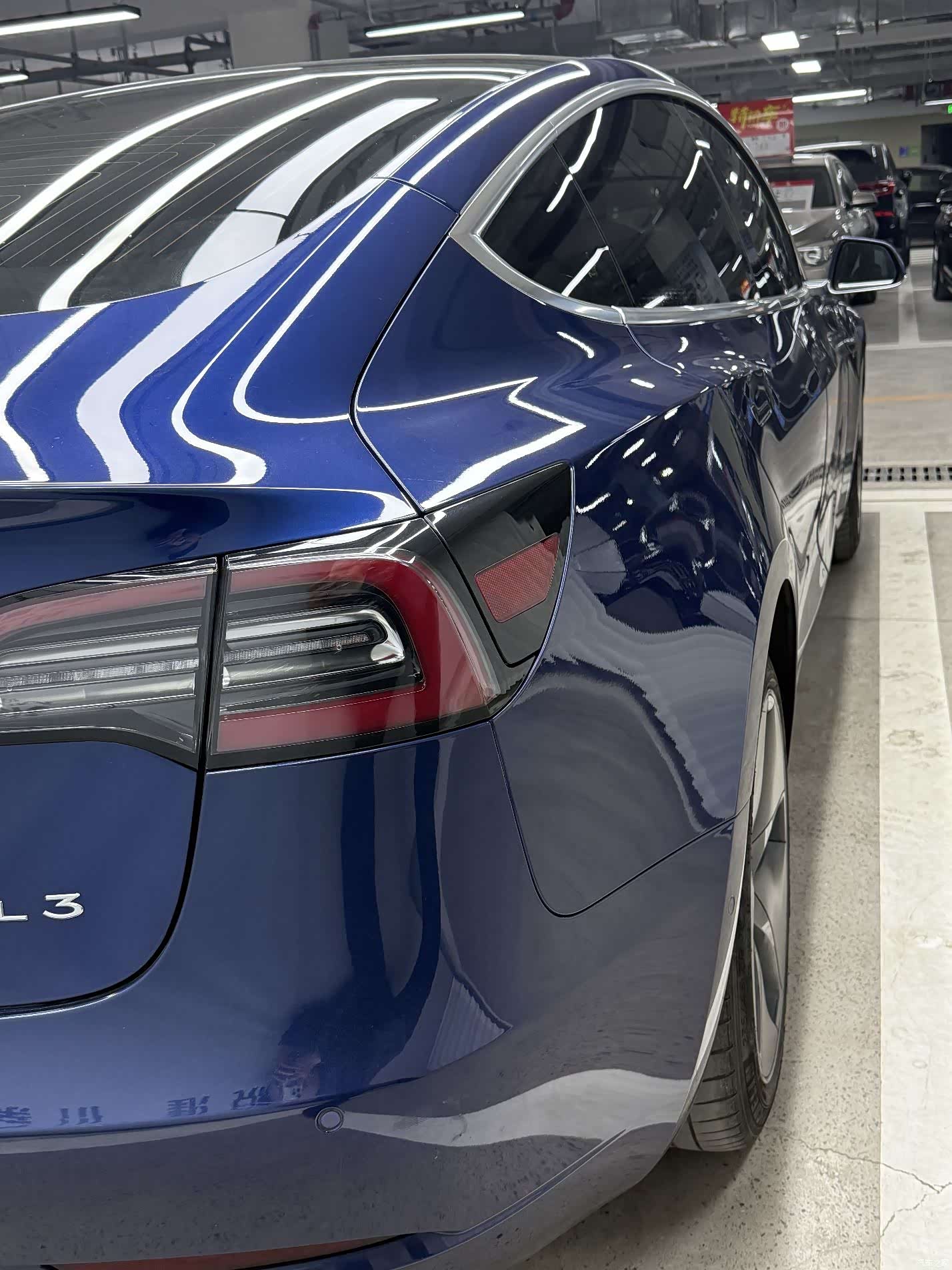 Tesla Model 3, 2021 13
