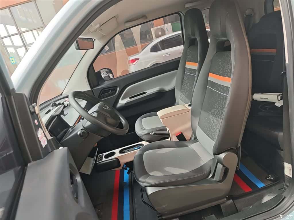 Wuling MINIEV, 2021 15