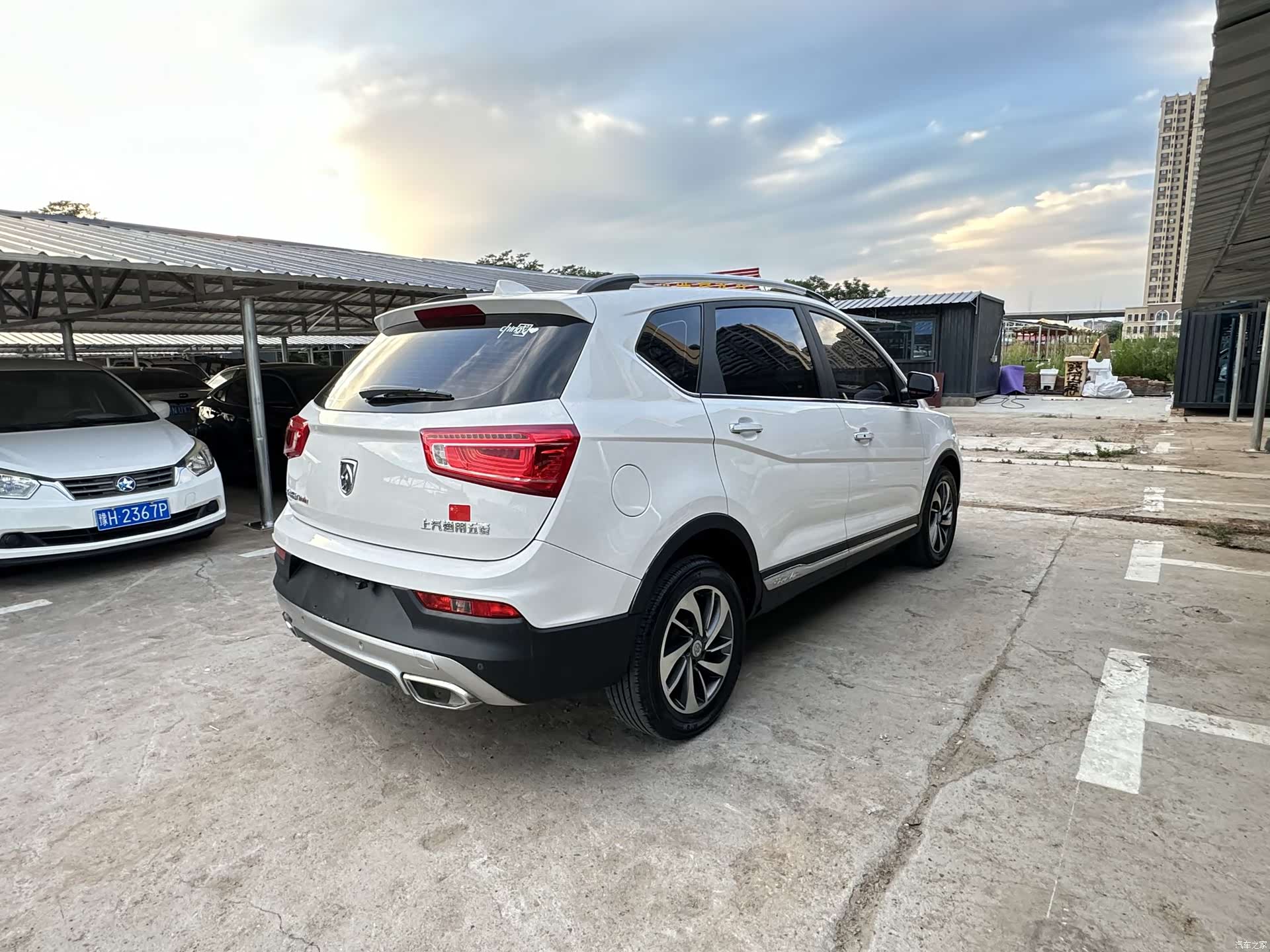 Wuling 560, 2018 8