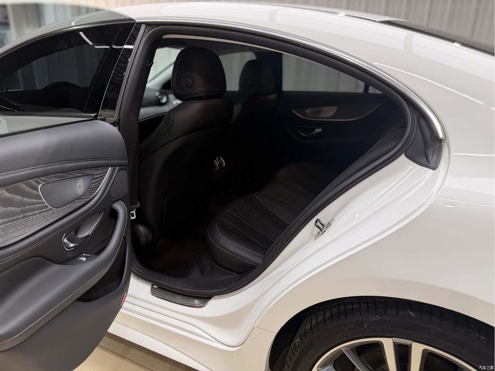 Mercedes-Benz CLS, 2022 6