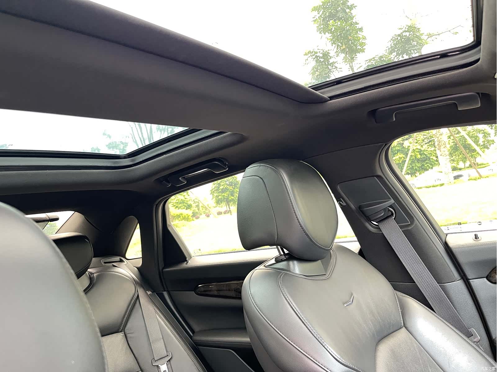 Cadillac CT6, 2021 35