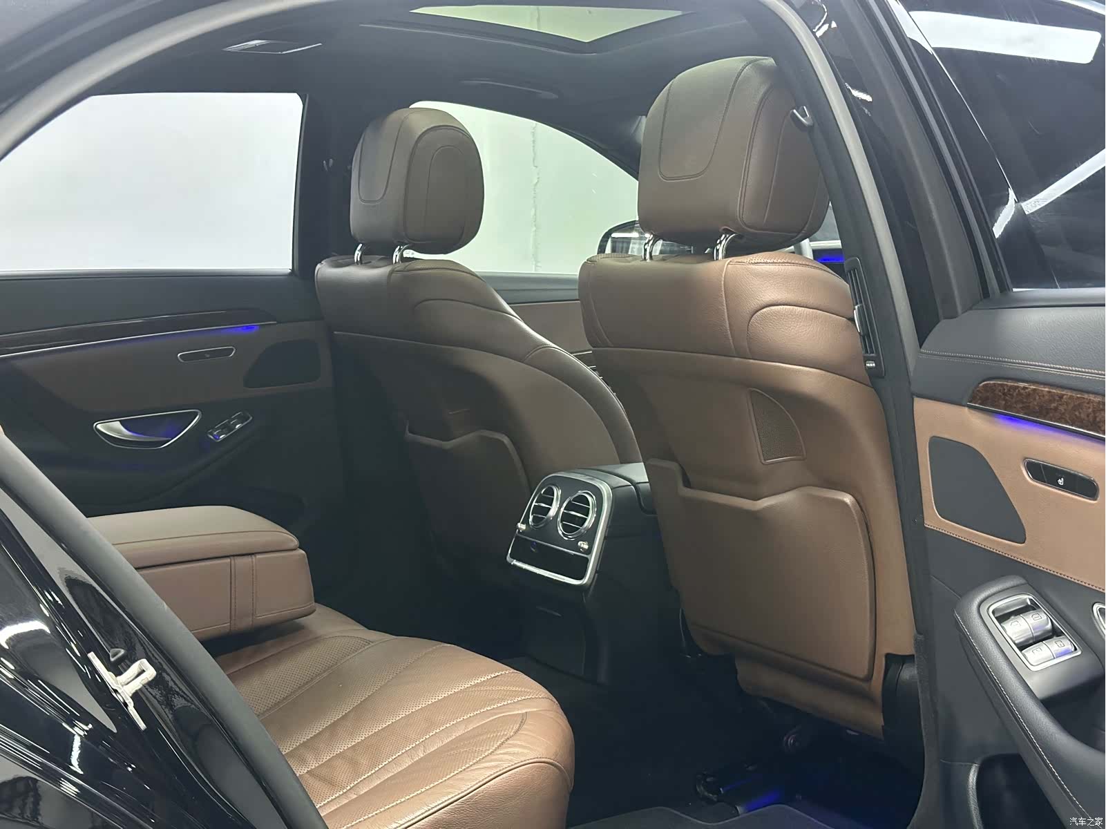 Mercedes-Benz S-Class, 2015 9
