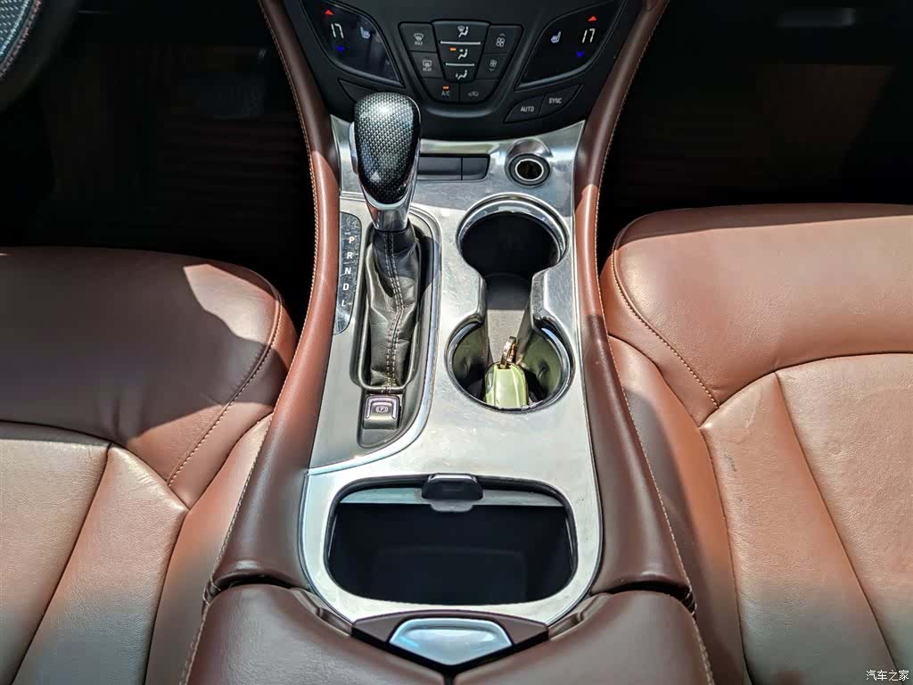 Buick Envision Plus, 2015 14