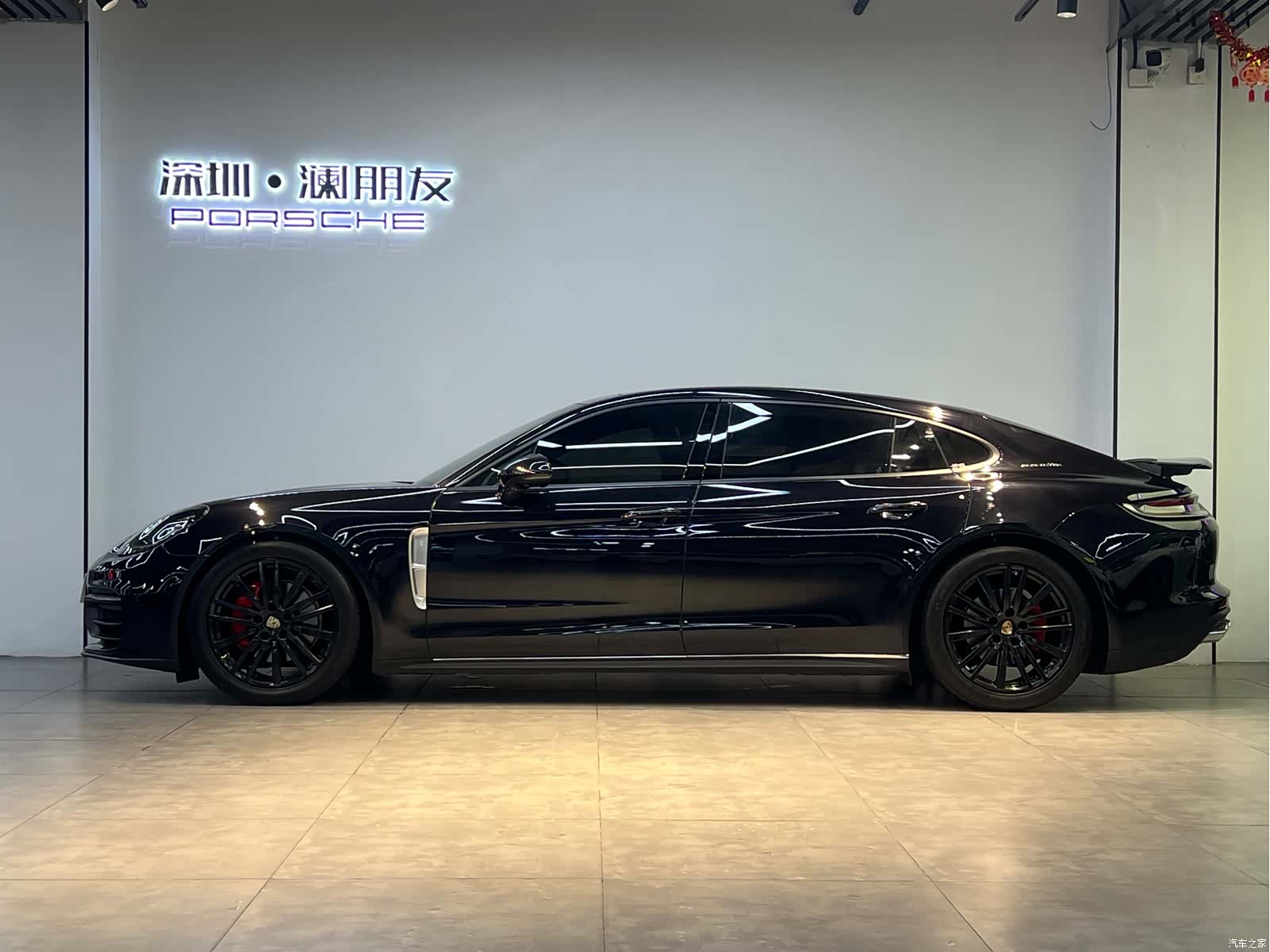 Porsche Panamera, 2023 3