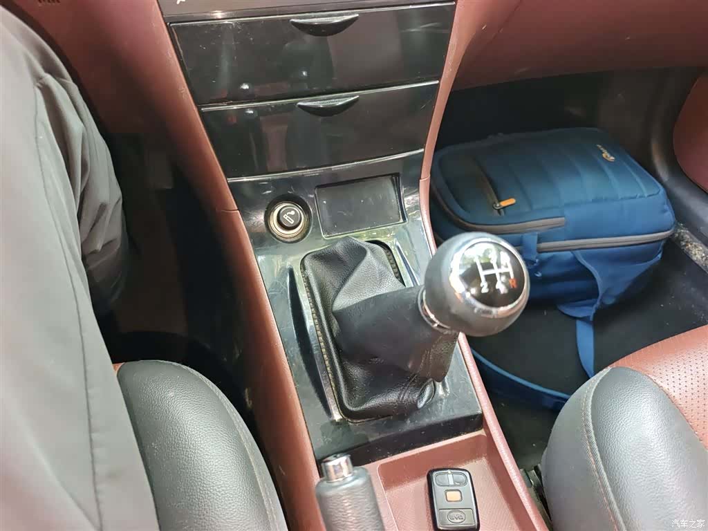 BYD F3, 2017 10