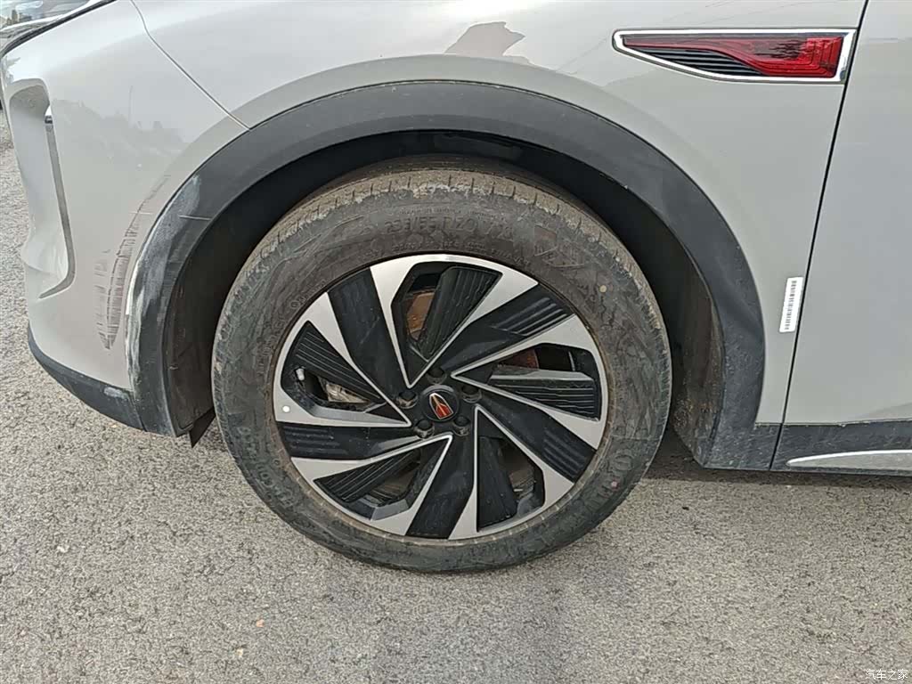 Hongqi HS7, 2024 23