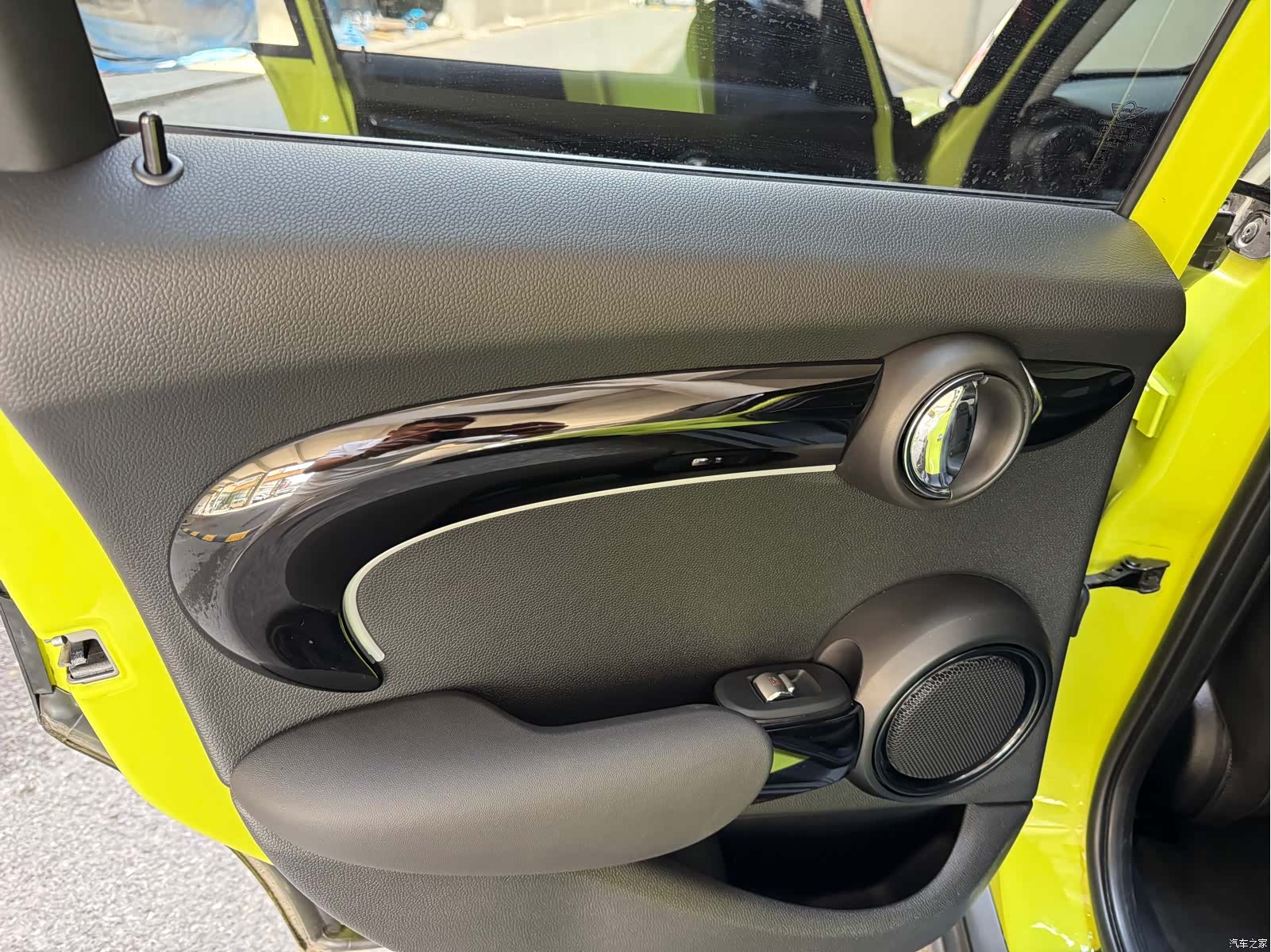 Mini Cooper, 2023 13
