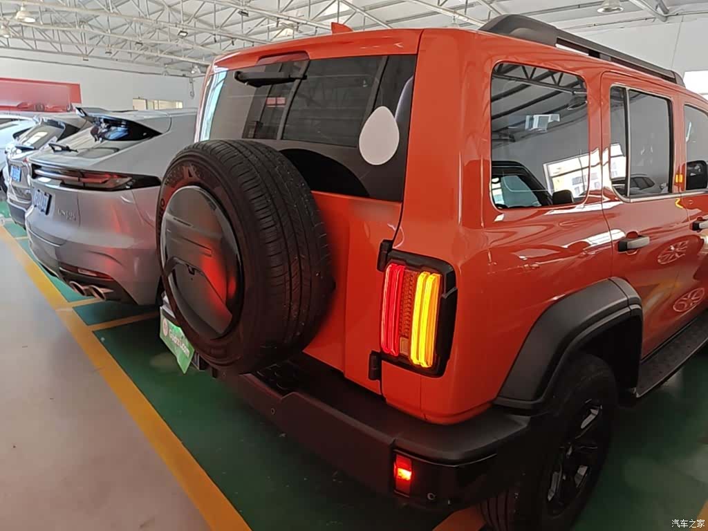 Tank 300, 2024 6