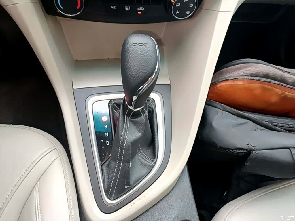 Buick V, 2017 14