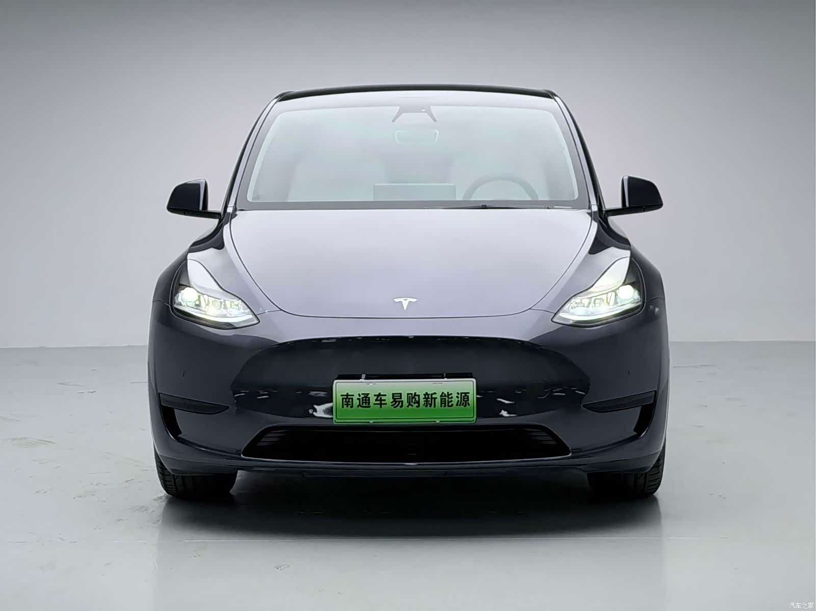 Tesla Model Y, 2023 2