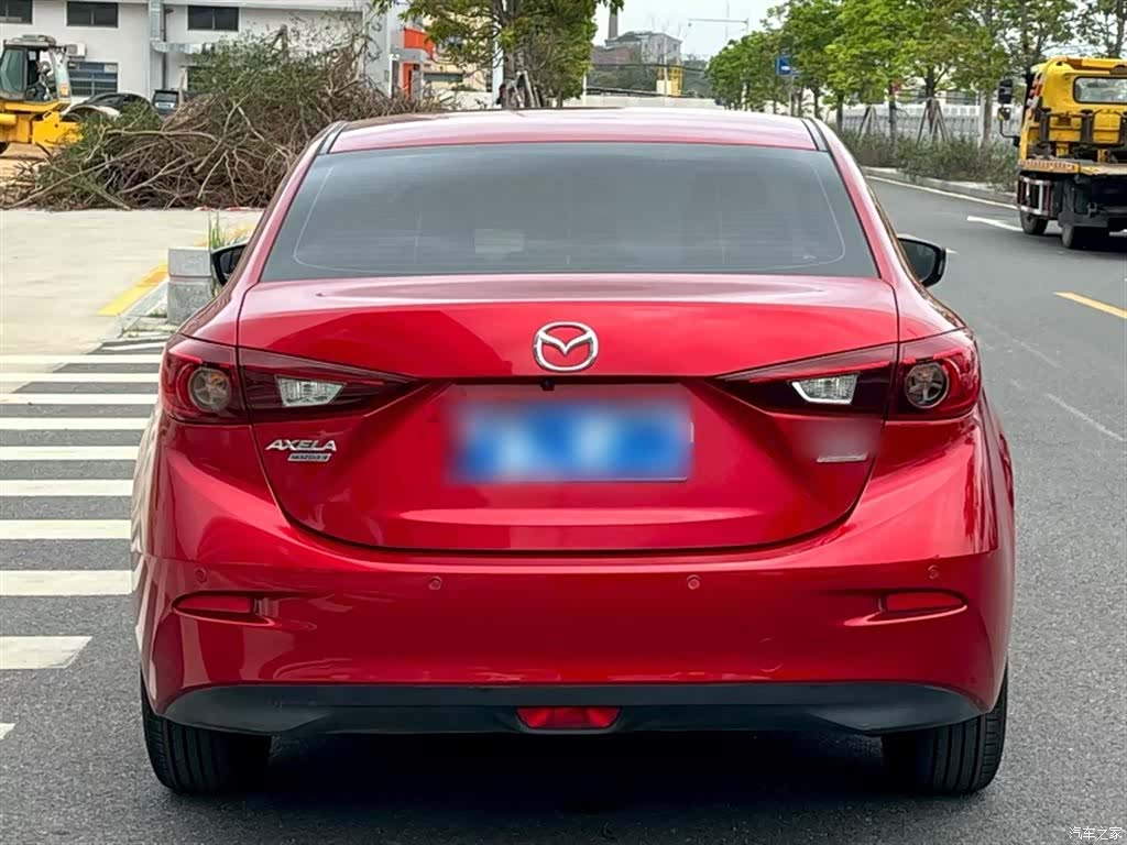Mazda Mazda3, 2014 6