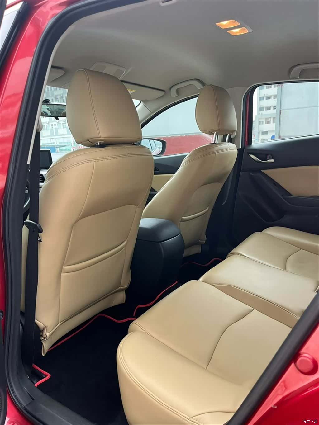 Mazda Mazda3, 2014 10
