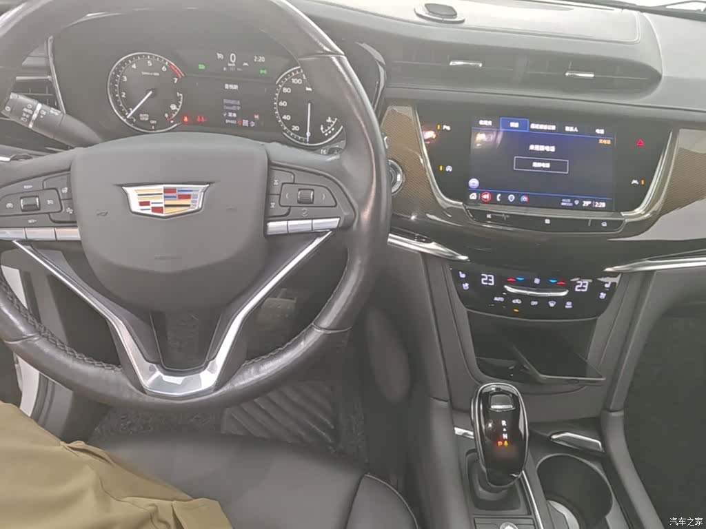 Cadillac XT6, 2021 10