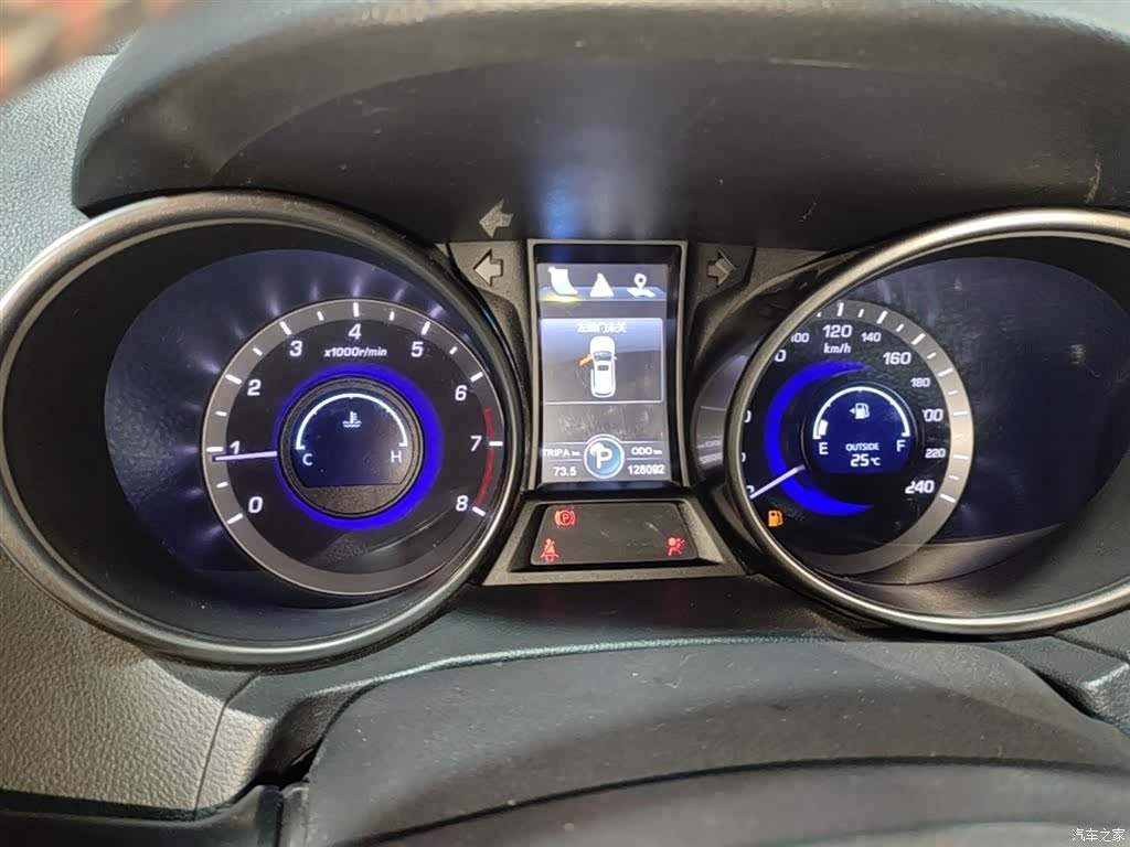 Changan CS75, 2015 12