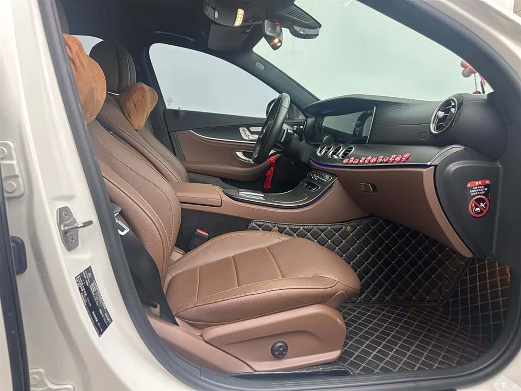 Mercedes-Benz E-Class, 2020 14