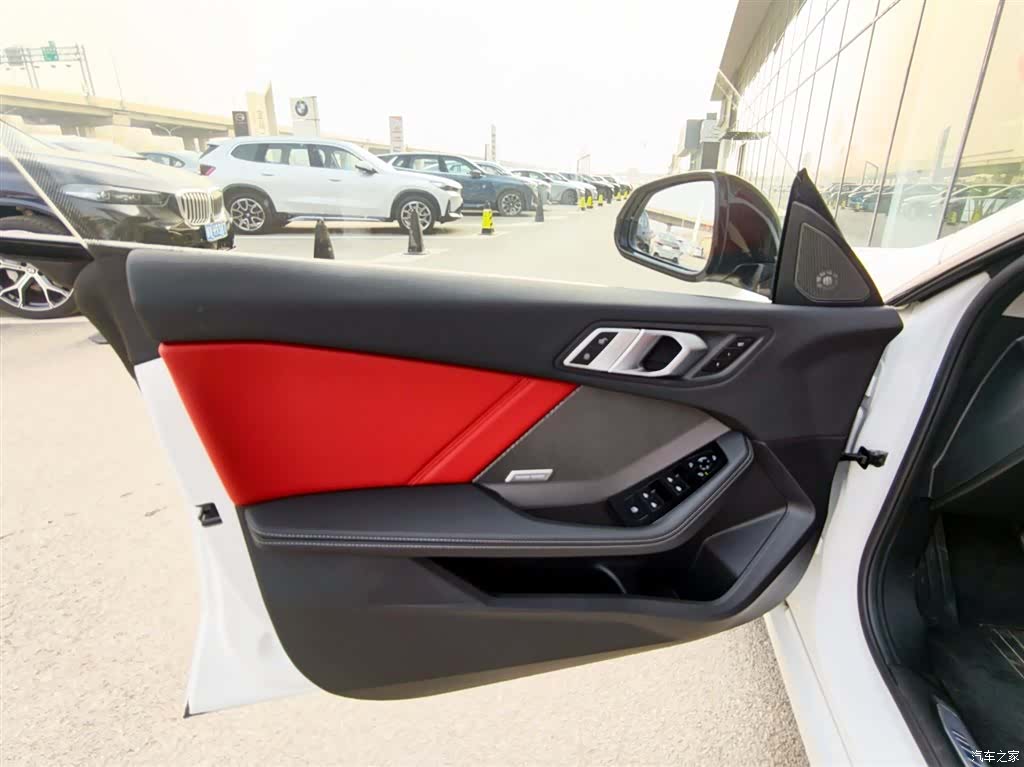 BMW 2 Series, 2025 14