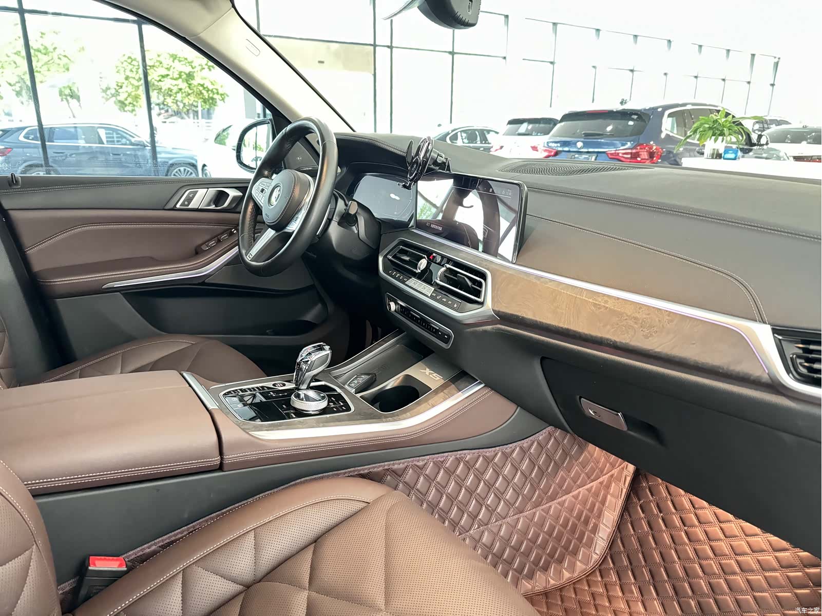 BMW X5, 2023 10