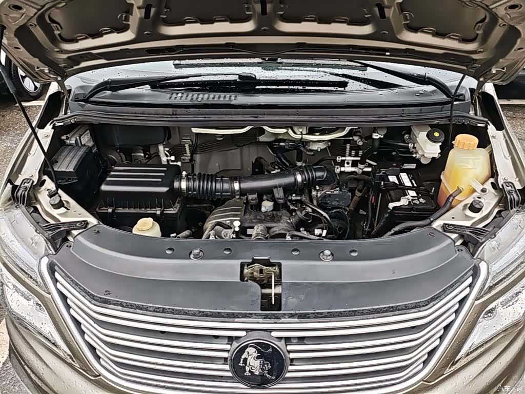 DongFeng M5L, 2022 20