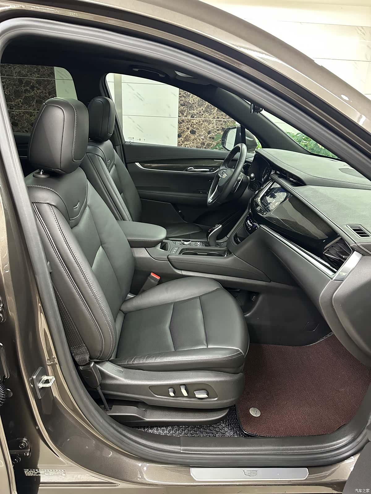 Cadillac XT6, 2021 13