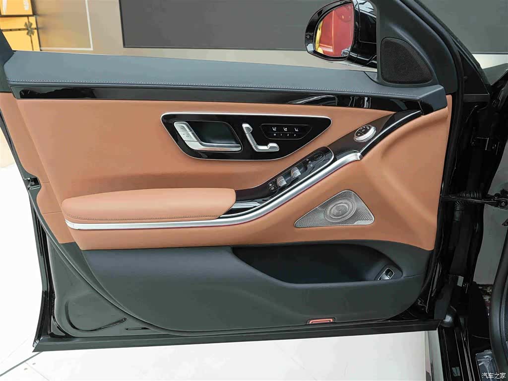 Mercedes-Benz S-Class, 2025 15