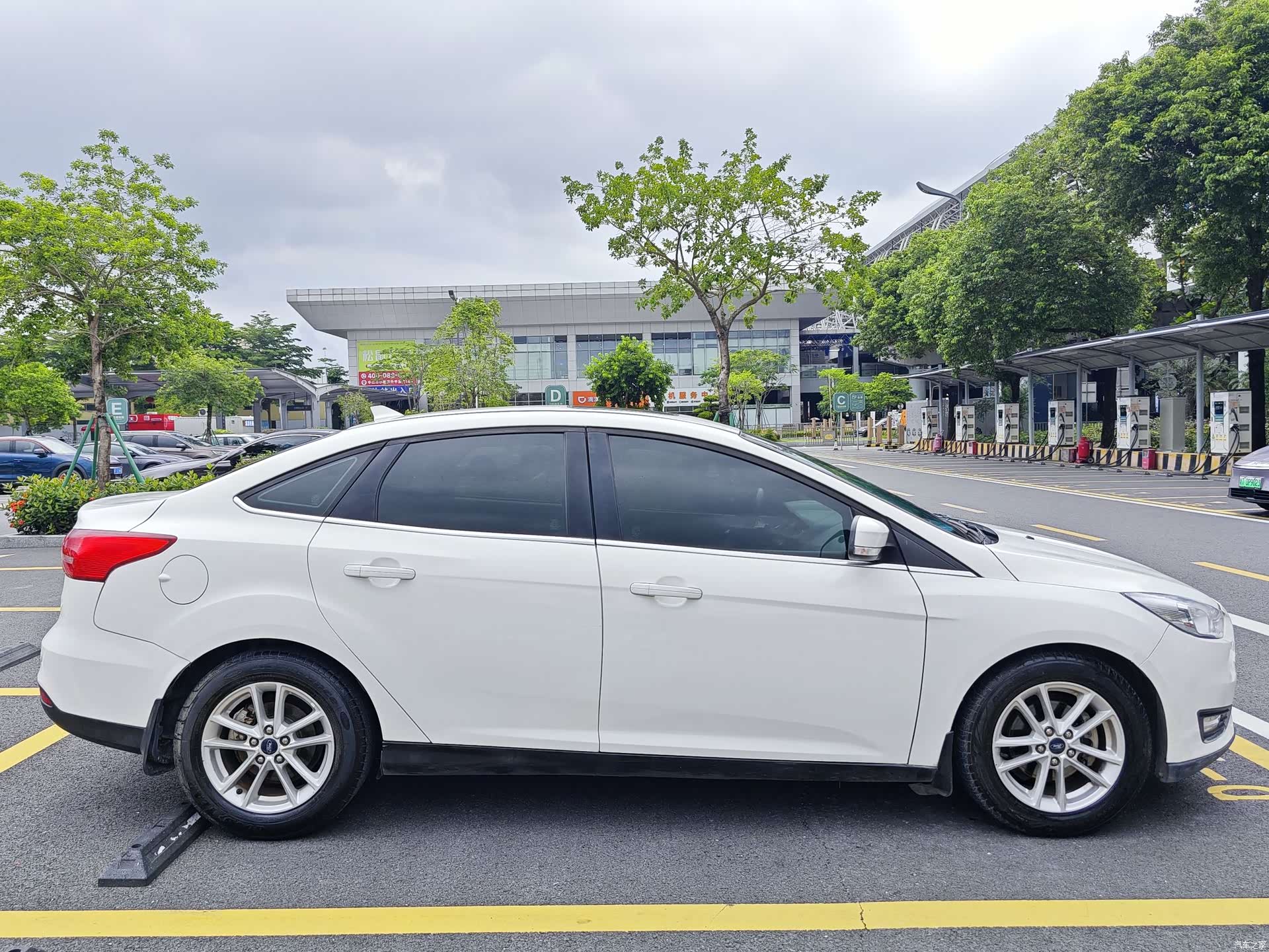 Ford Focus, 2017 6