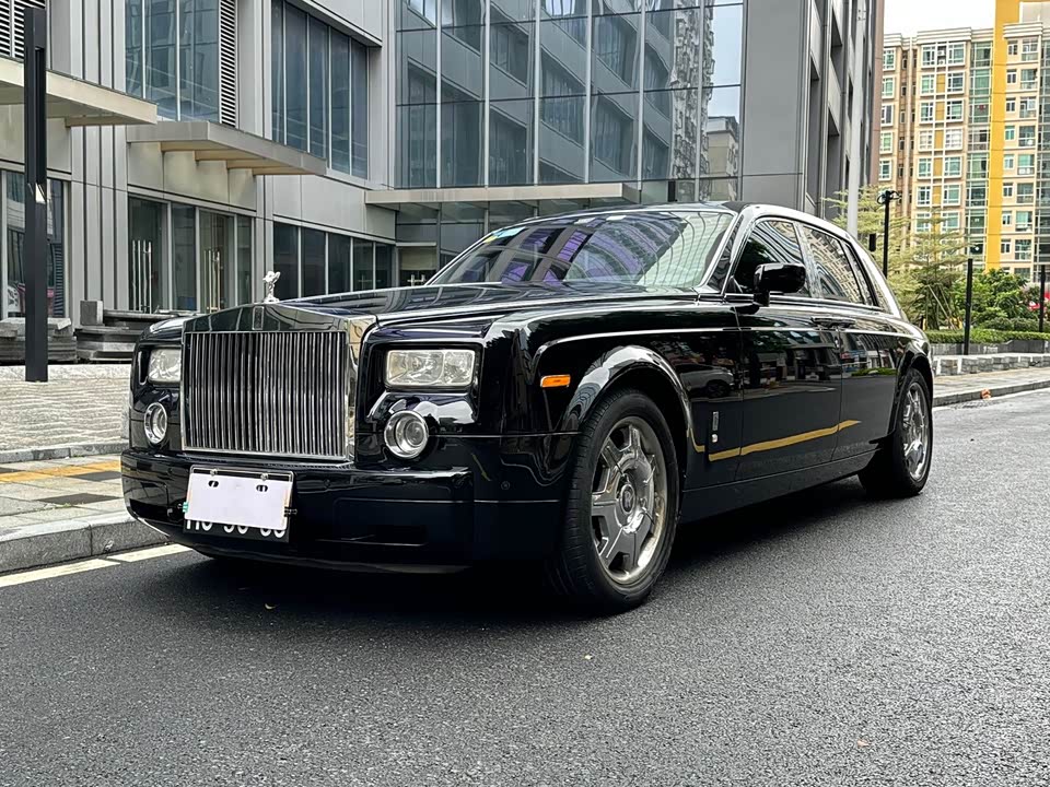 Rolls-Royce Phantom