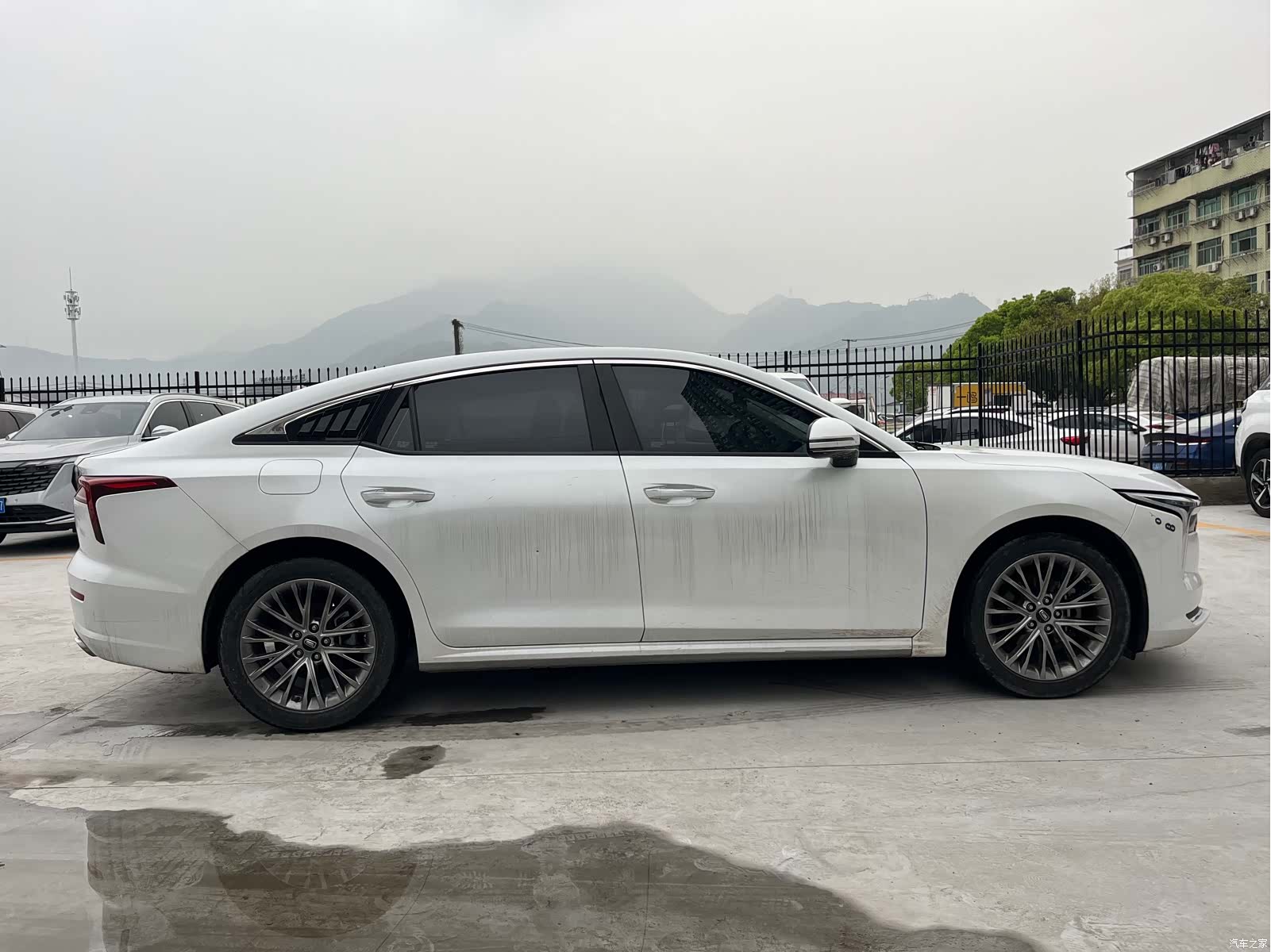 Bestune B70, 2023 4